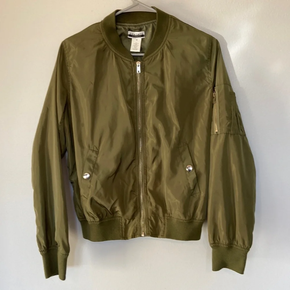 Women’s Vintage Contempo Casuals Army Green Bomber Jacket Size M, EUC! So Fun! - Picture 1 of 7